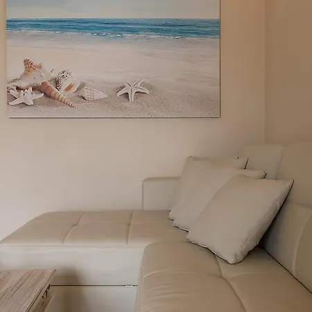 Villa Gold