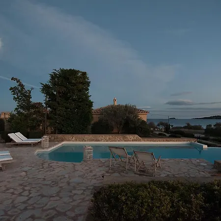 Gold Villa Porto Heli